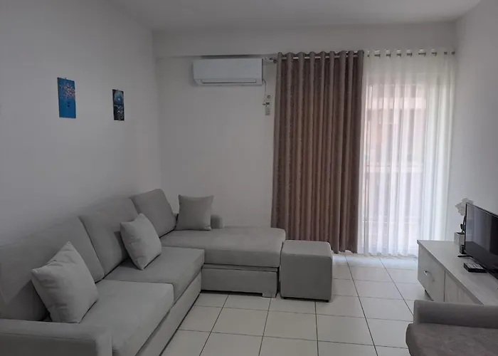 Apartmán Summerhousevelipoje-te Kompleksi Fishta-q1,36 *
