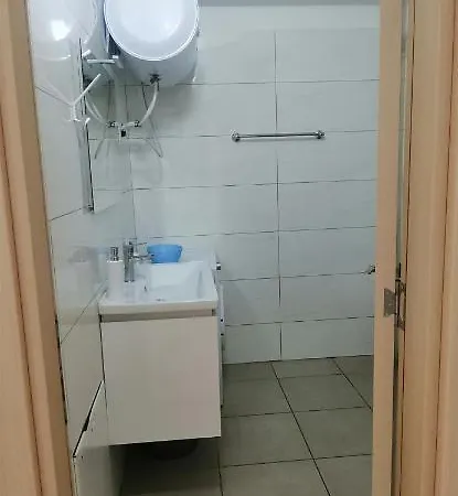 Summerhousevelipoje-te Kompleksi Fishta-q1,36 Apartamento *